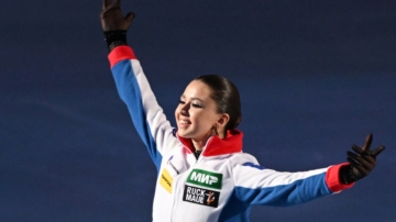 俄罗斯花滑选手瓦莉娃被禁赛 美国队递补金牌